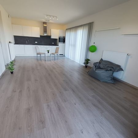 Appartement te huur - Photo 2