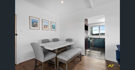 Stunning Furnished 2-Bedroom Unit with Ocean Views - Photo 2