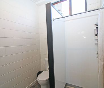 2/4 Kenmore Street,Westown - Photo 6