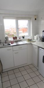 1 Bedroom FLAT, Chester - Photo 3