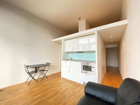 Studio to rent - Photo 1