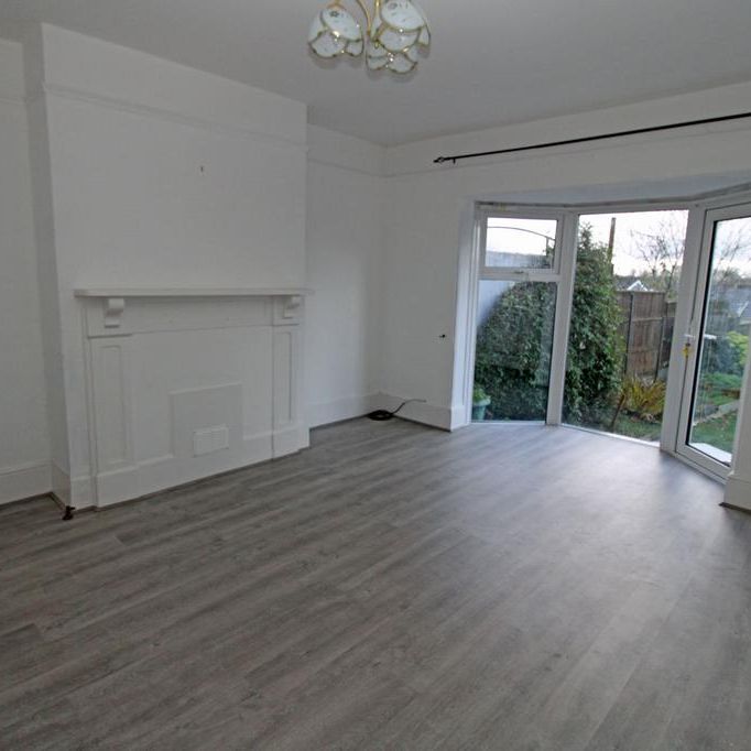 3 bedroom semi-detached house to rent - Photo 1