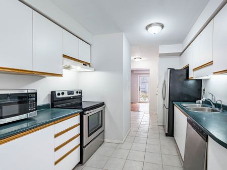 For Lease - 1105 Beechnut Road, Oakville, Ontario - Photo 2