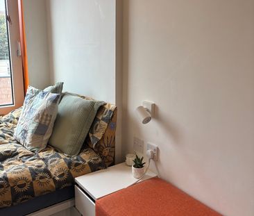 Room in a Shared Flat, The Furlong, BN2 - Photo 6