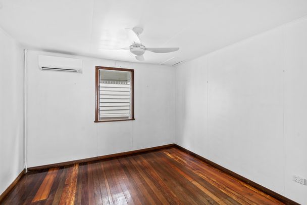 Now Available for Rent - Renovated Queenslander Close to CBD - Photo 1