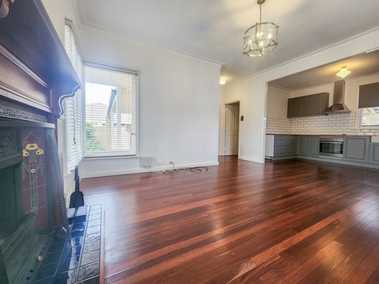 134 Manning Road, Manning WA 6152 - Photo 1