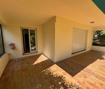 « VILLENEUVE-LES-AVIGNON - APPARTEMENT T3 DE 80M² AVEC TERRASSE ET ... - Photo 5