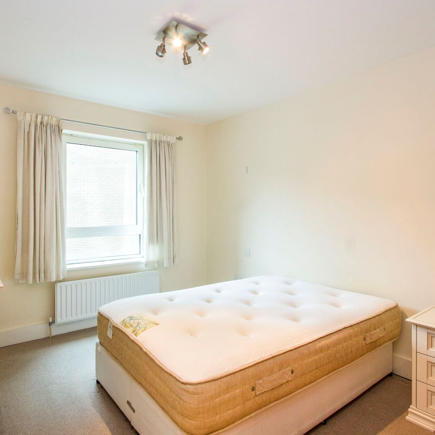 1 bedroom apartment to rent Dolphin Quays, The Quay, Poole, BH15 - Photo 1