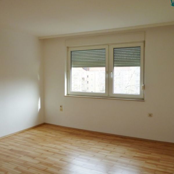 Helle und gut geschnittene 2-Zimmer-Wohnung - Foto 1