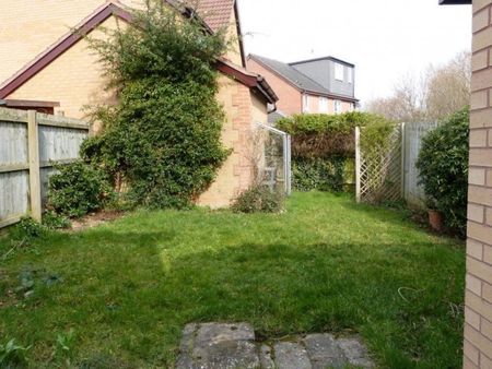 Jordan Close, Market Harborough - Photo 2