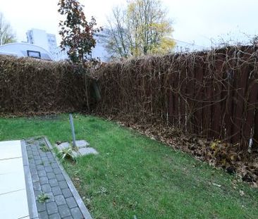 Al. Komisji Edukacji Narodowej, Ursynów, Warszawa - Photo 3