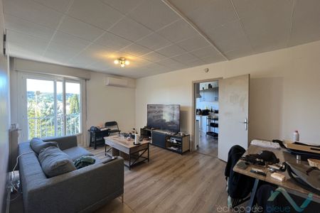 T2 lumineux Vue dégagée Centre-ville de la Londe les Mau - Photo 5