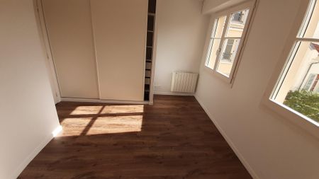 location Appartement F3 DE 73.29m² À VERSAILLES - Photo 4