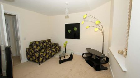 2 bedroom duplex to rent - Photo 2