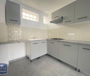 Location Appartement 2 pièces 36m² NEUVILLE SUR SAONE 69250 - Photo 2