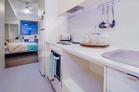 Studio Large with Aircon - Photo 3