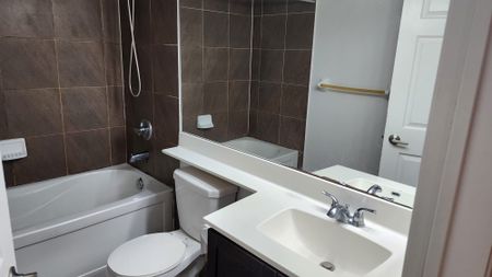 For Lease - 23 Cox Boulevard Unit# 880, Markham, Ontario - Photo 3