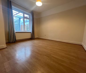 2 bedroom semi-detached bungalow to rent - Photo 4