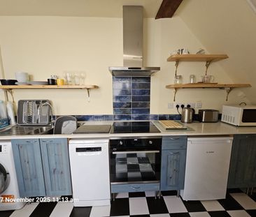 Room in a Shared House, Clermont Terrace, BN1 - Photo 6