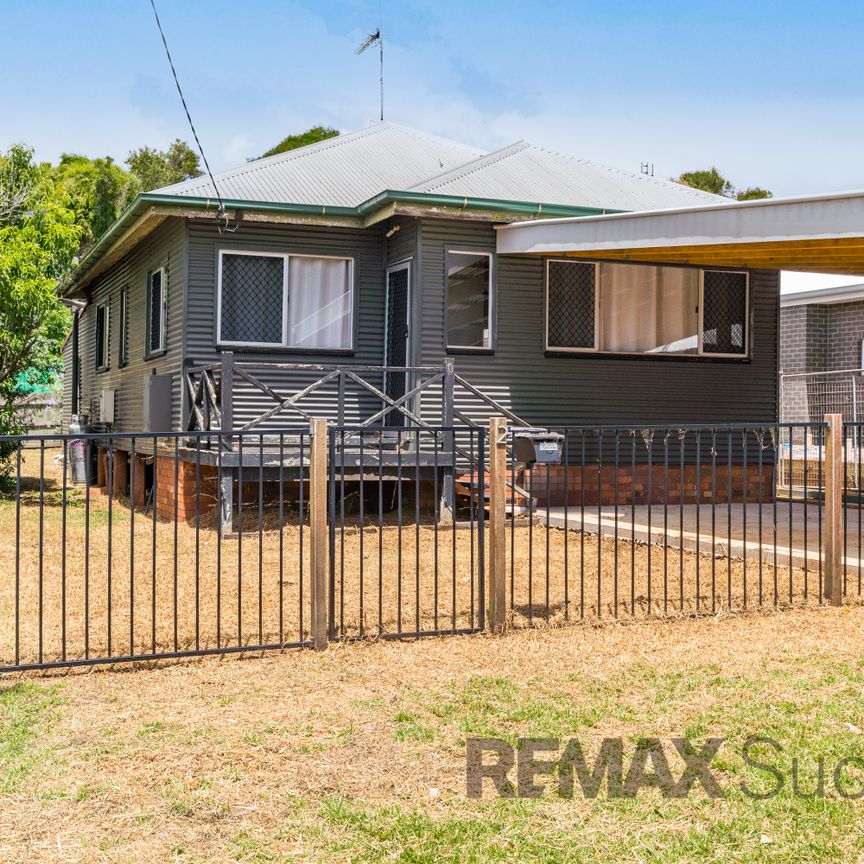 2 Nathan Street, Newtown QLD 4350 - House For Rent | Domain - Photo 1