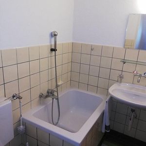 Grosszügige 1-Z'Wohnung in erstklassiger, zentraler Lage - Foto 2