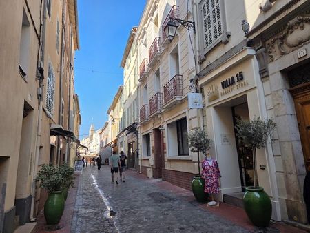 Location Appartement 2 pièces 57m² - Photo 5