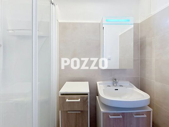 Location - Appartement T3 - 53 m² - GRANVILLE - Photo 1