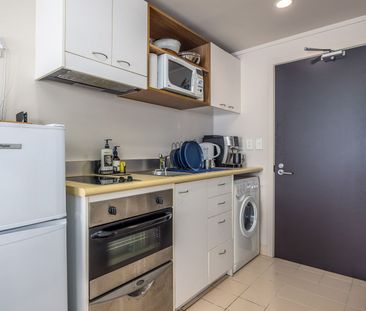 Central City Studio - Fully Furnished & Ready to Move In! - Photo 6