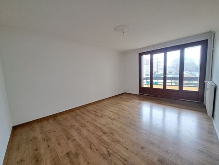 Appartement À Louer 3 Pièces , 65 M² - Photo 2