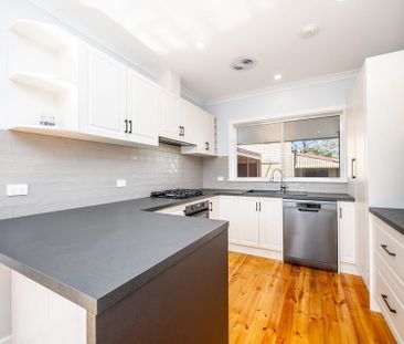 Lovely Modern Home in Prime North Shepparton Location - Photo 5