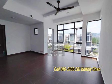 ** End Lot ** Mutiara Villa 3 Storey Landed House (Partly Furnished) - Photo 3