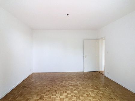 CHARMANT LOGEMENT DE 3 PIECES - Photo 2