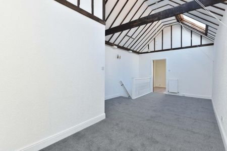 1 bedroom semi-detached house to rent - Photo 2