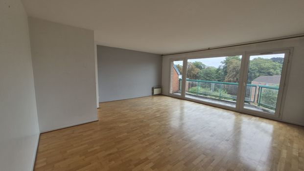 Location Appartement 4 pièces 100m² LILLE 59000 - Photo 1