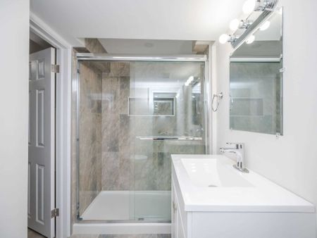 For Lease - 372 HIGHSIDE Drive, Milton, Ontario - Photo 2