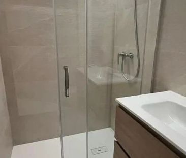 Piso de alquiler en Calle Calle Aspe, Reina Victoria - Miguel Herná... - Photo 4