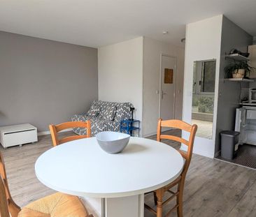 Location Appartement 1 pièce 28m² BOIS GUILLAUME 76230 - Photo 3