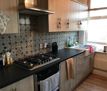 4 bedroom house to rent - Photo 3