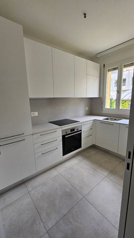 3.5 locali al 5° piano con vista lago, ristrutturato nel 2024 e con balcone - Photo 4