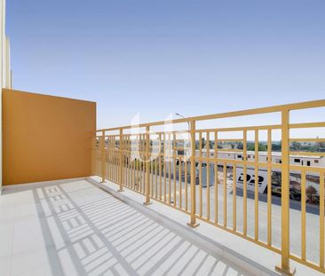 Well maintained | 3BR with balcony | Aquilegia - Photo 5