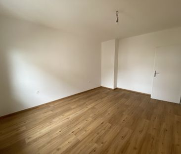 Miete in Knittelfeld: Stadtwohnung im Zentrum, 3 Zimmer mit Balkon! - Photo 5