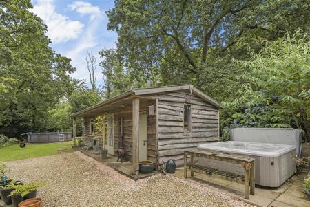 1 bedroom detached house to rent - Photo 5