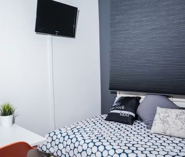 Carrer d'Aragó, Barcelona, Catalonia 08013 - Photo 6