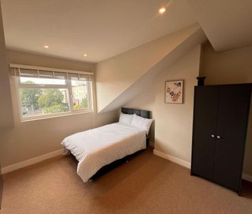 6 bedroom house of multiple occupation to rent - Photo 1