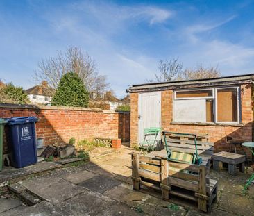 6 bedroom terraced house to rent - Photo 4