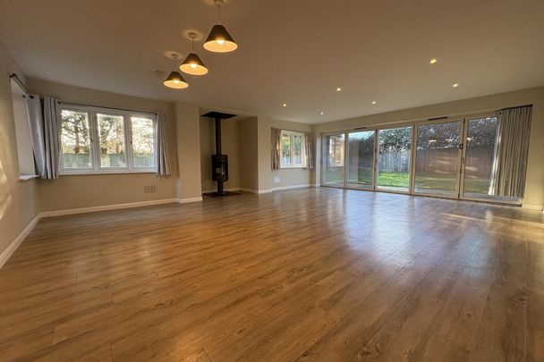 Kingsland Close - Photo 1