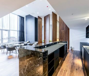 Boul. René-Lévesque O., H3G 0H6, Montréal - Photo 6