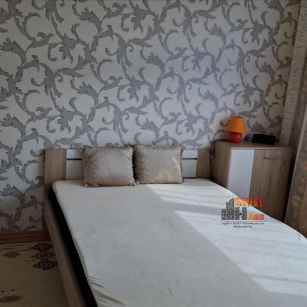 Kiadó felújított panel lakás - Győr - Fotó 1