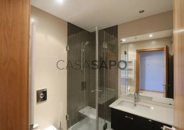 Apartamento T2 para alugar na Amadora