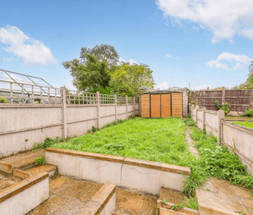 3 bedroom apartment to rent - Photo 3